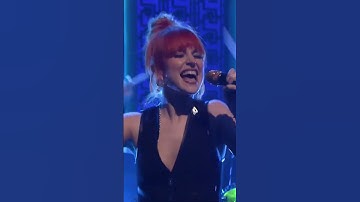 We’re still not over #Paramore performing #ThisIsWhy on #FallonTonight 😍🔥
