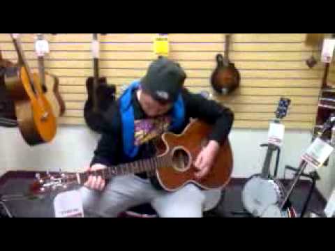 Derek Clements (Acoustic at the mall pt. 3)