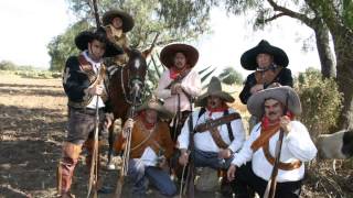 Video thumbnail of "Los Huracanes Del Norte - Soy Mexicano [Audio]"