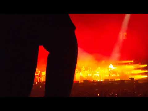 David Gilmour November 04 2024 Madison Square Garden Time
