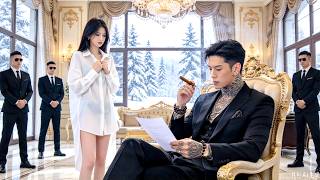 Saved by a 40yo stranger—turns out he's a powerful mafia godfather who spoils me endlessly! 🖤