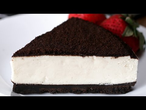 No-Bake Cookies & Cream Cheesecake