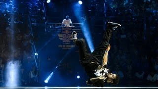 Mounir vs DOMkey - Round 7 - Red Bull BC One Rio de Janeiro 2012