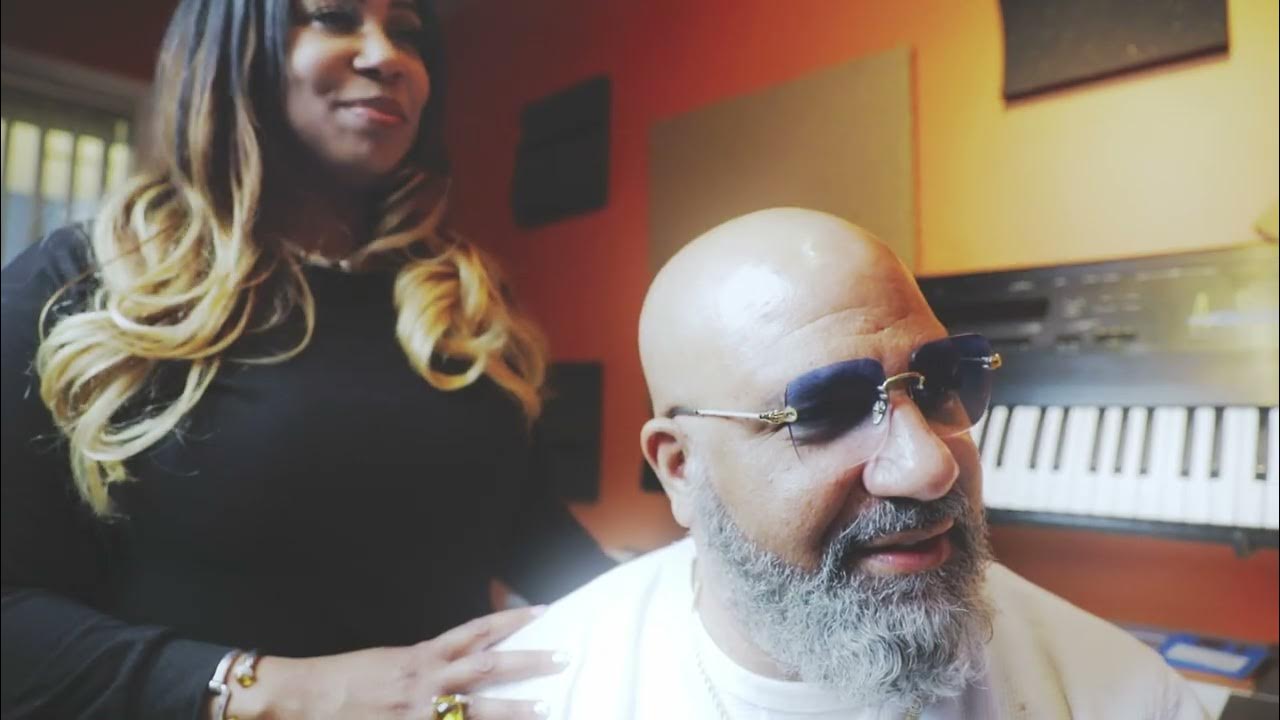 Mervin Mayo - Steady Walking - (Official Music Video) Mervin Mayo - Steady Walking - (Official Music Video)