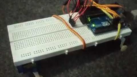 Arduino - Robo quadrupede com 4 servomotores