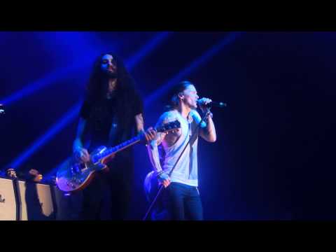 Slash feat. Myles Kennedy et les conspirateurs - Slither, Bâle. 15.11.14/XNUMX/XNUMX