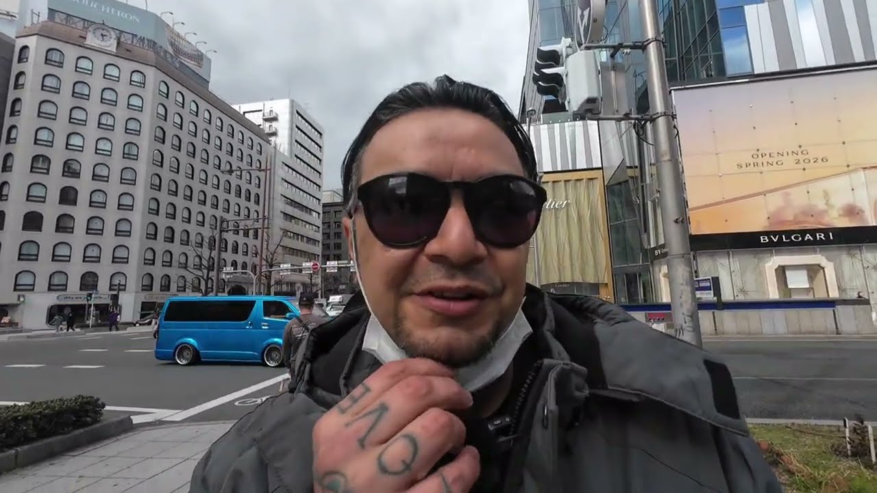 Este será el próximo estudio 🙏🏻+compré estos zapatenis🙂+una vuelta por Osaka muy cambiada 😱