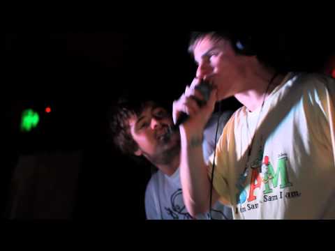 Sam Perry & Rezide - Cannonball (Live @ The Court)