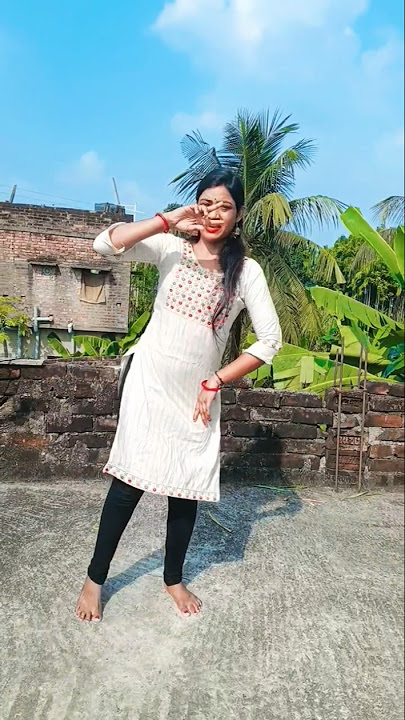 Aankhen khuli Ho 🔥🔥#shortvideo #song #shorts #dance #ytshorts #ytshortsdance #hindisong #priyanka
