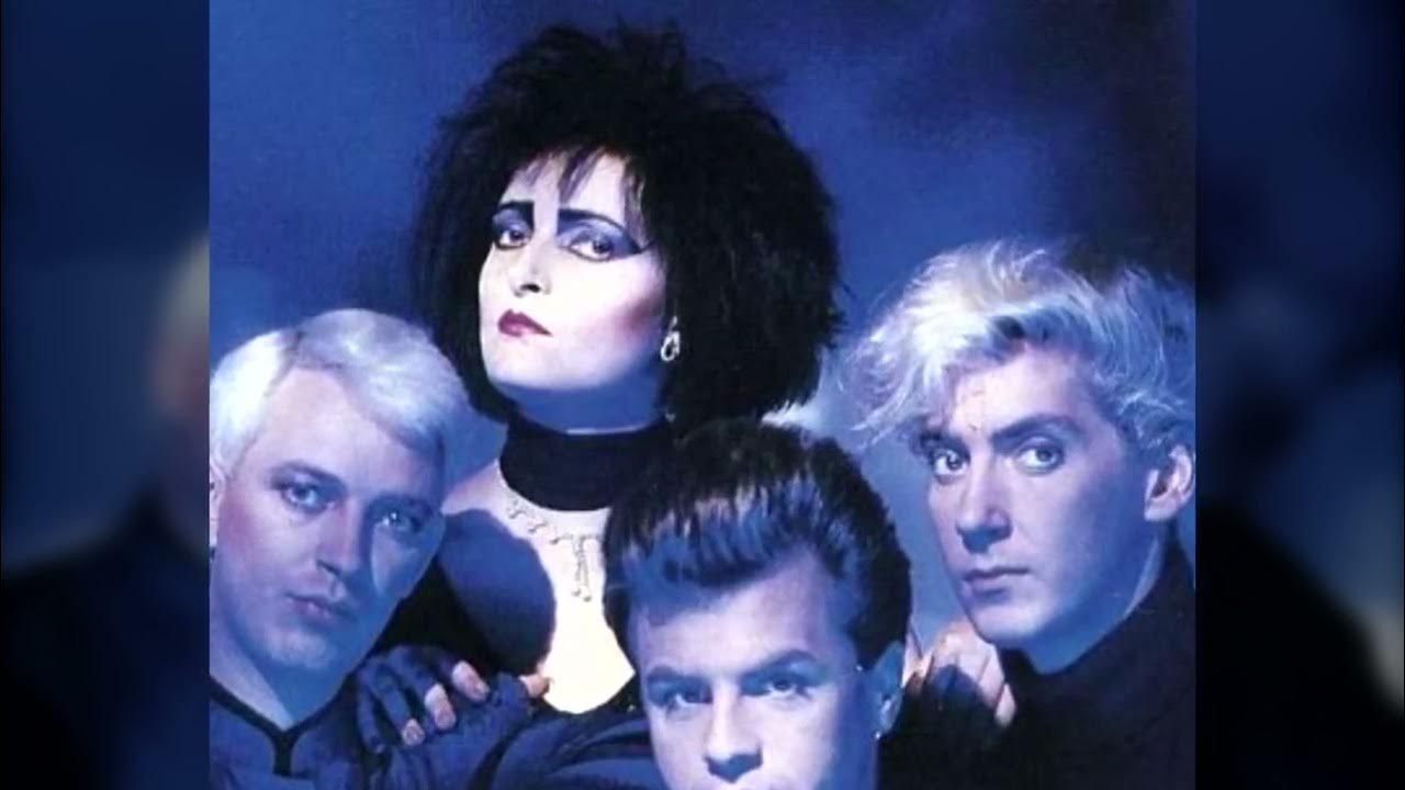 Группа siouxsie and the banshees. Siouxsie sioux группа. Siouxsie sioux группа. Сьюзи сью группа. Banshee группа.