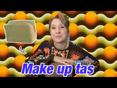 Video: 3 manieren om een make-uptas te organiseren