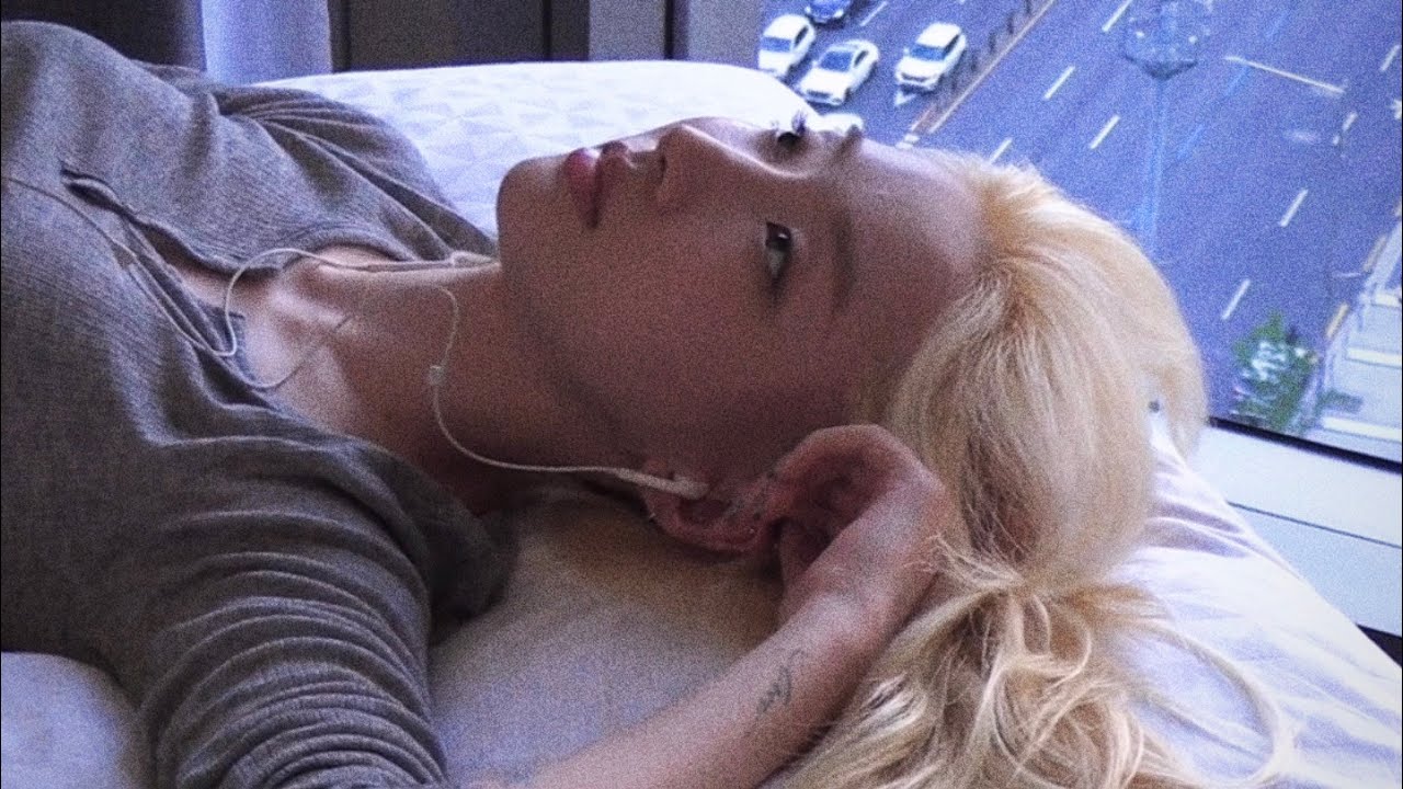 ORORA (오로라) - Forever Yours (Official Video)