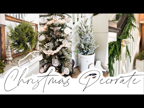 Christmas Decorate with Me 2021 | Cozy Farmhouse Christmas Decor Ideas