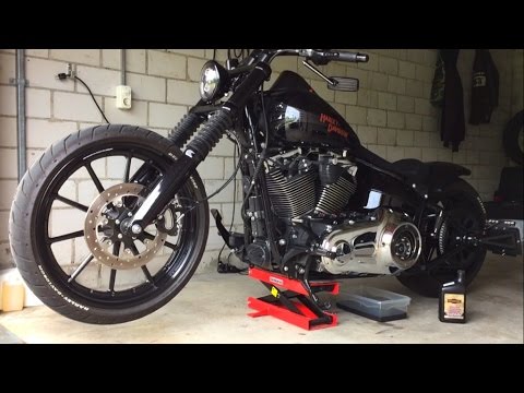  Harley  Davidson  Softail  Breakout Primary Oil  Change  
