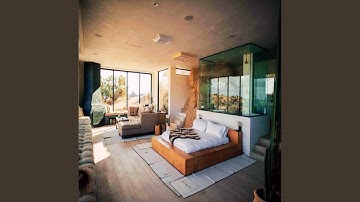 Pulsating Backdrops for Annual Beach Trips