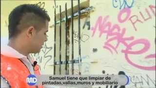 Grafiteros Condenados A Limpiar Paredes En Torrelodones