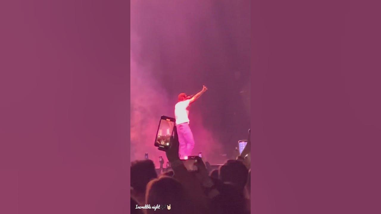 Post Malone - Candy Paint LIVE