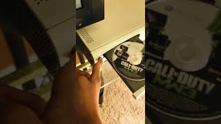 POV: You time travel back to 2010 to use a Xbox 360 #fyp #viral #xbox #xbox360 #console #2010s #tech