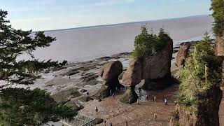 Hopewell Rocks - Staircase Cove - Bay of Fundy -  Hopewell Cape - New Brunswick