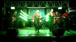 Video thumbnail of "Las Chiquitas - Grupo Abolengo la Distincion Musical"
