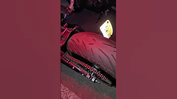 Quick Look At QJ Motor SRK 600 Along Side Custom Mid Drive R3 Electric Motorcycle 