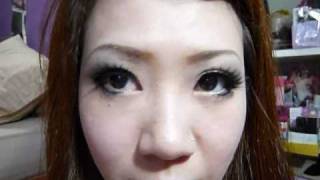 Baroque inspired tutorial with Majolica Majorca Eye palette in Duchness