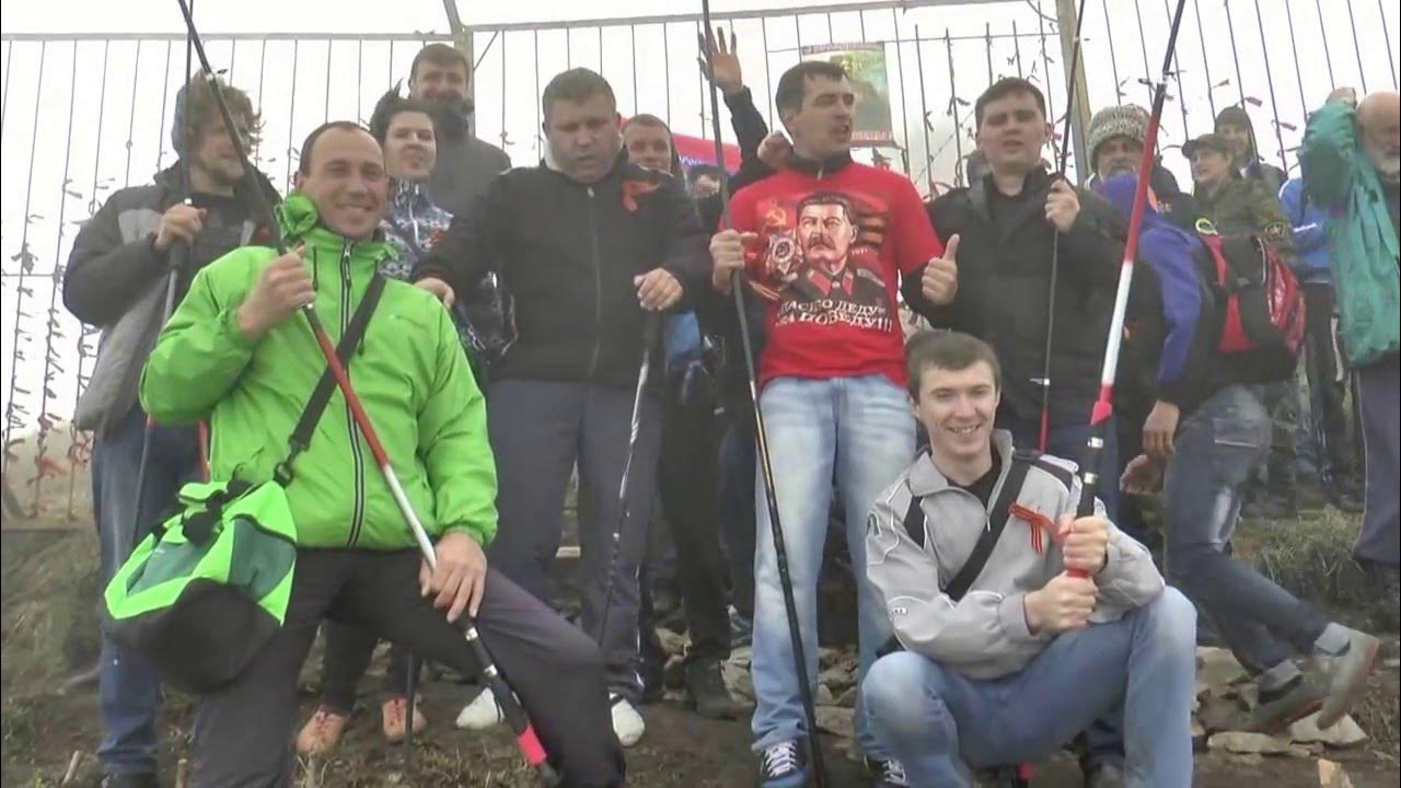 Люди на вершине Бештау