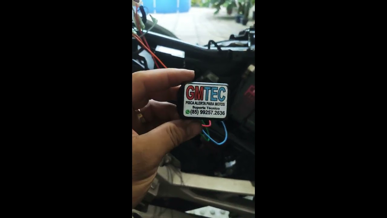 CB Twister 2019 com pisca alerta