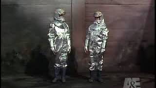 Spies Like Us - Flamethrower scene (HOT! HOT! HOT!)