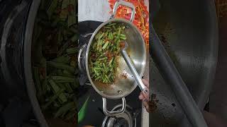 तेलात परतुन अशी बनवा गवारीच्या शेंगाची भाजी | Gavarichi/Gavarichya Shenga @Family Recipes Shorts