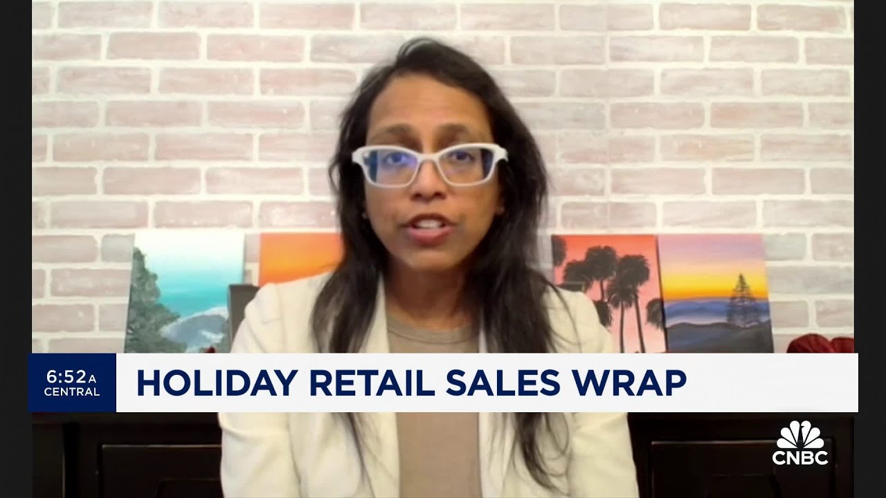 Walmart and Amazon are outpacing inflation, says Forrester Research's Sucharita Kodali