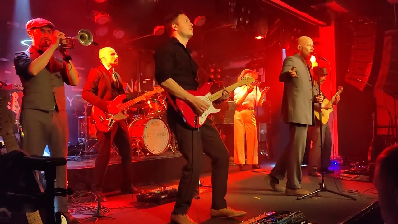 Vesterinen yhtyeineen live
