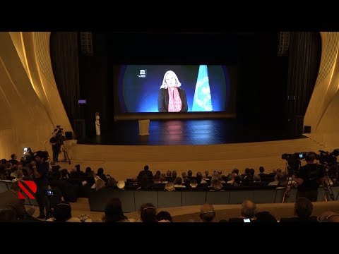 Video: Memarlıq Tələbələri üçün VELUX 2020 Beynəlxalq Mükafatı 10 Regional Qalib Elan Etdi
