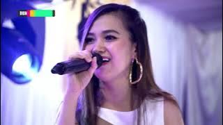 Anie Anjanie - Di Atas Angin ( Live Cover )