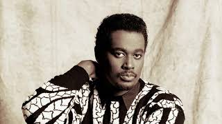 Luther Vandross-She Loves Me Back