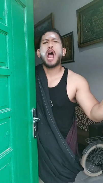 ngapain plonga plongo pergi sana...woeee