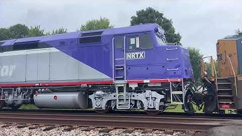 LIVE - CSX M501 takes the siding as it heads south from the north end of Kelly, KY, meeting a I026.