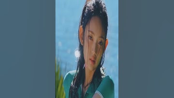 Thumbnail of KiiiKiii 키키 'DANCING ALONE MUshed #music