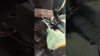 Door Hinge Manufacturing Process Using Advanced Machines