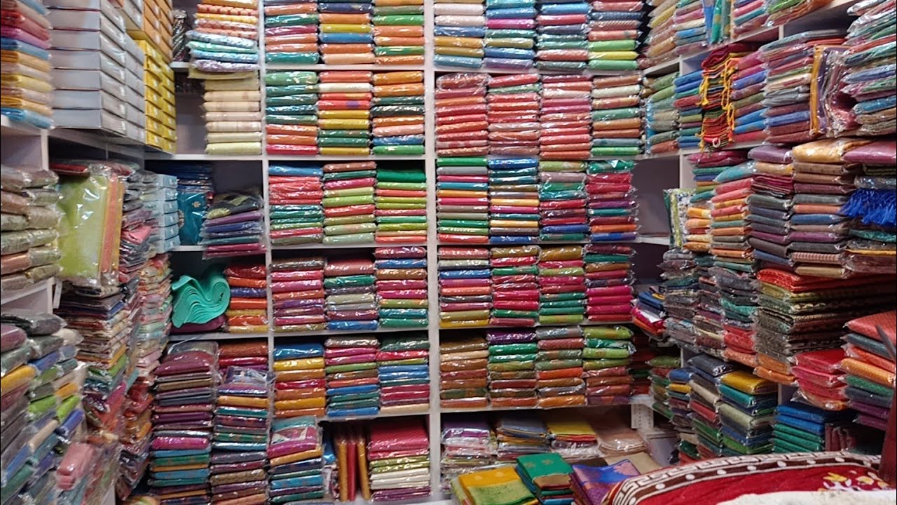 ಬರೀ ₹220ಗೆ ರೇಷ್ಮೆ ಸೀರೆಗಳು| ಬಹಳ ಬಹಳ ಕಡಿಮೆ ಬೆಲೆಯಲ್ಲಿ ಸೂಪರ್ ಕ್ವಾಲಿಟಿ ಸೀರೆಗಳು ಮದುವೆ ಸೀರೆ ಅಂಗಡಿ chickpet