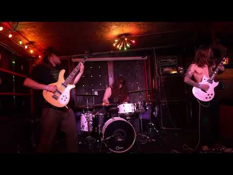 Mean Green  - Employee Of The Month (Live)