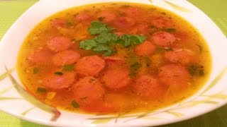 Супчик из охотничьих колбасок с болгарским перцем, томатом и чесночком Супчик из охотничьих колбасок с болгарским перцем, томатом и чесночком