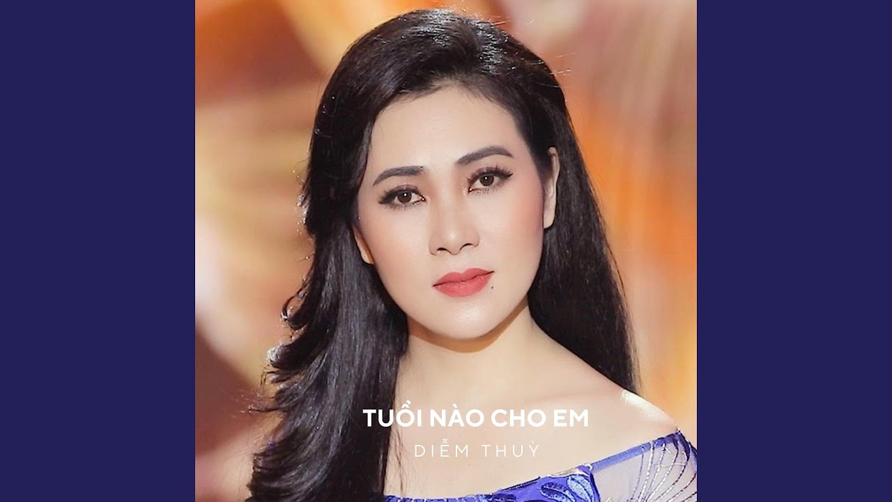 在 YouTube 上觀看「Qua Cơn Mê (Live At Phòng Trà Diễm Thùy)」