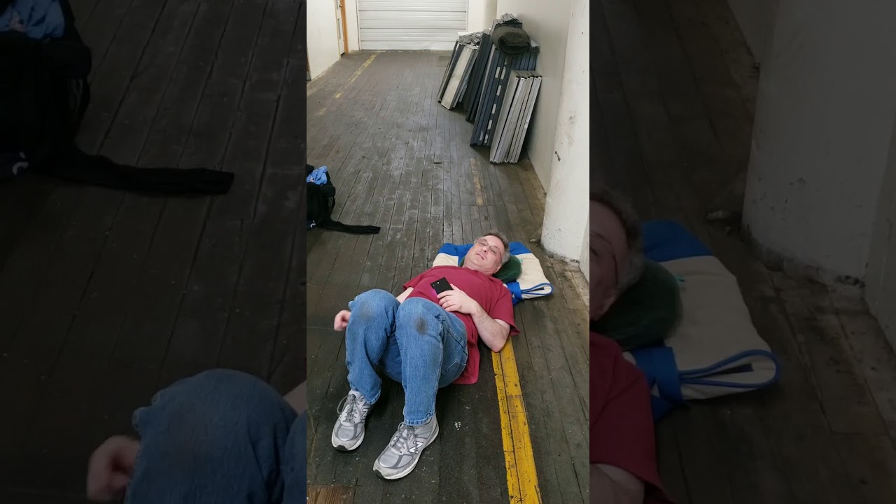 Pinballers at The 24 Hour Final Battle at the Sanctum. Stern Pro Cicuit