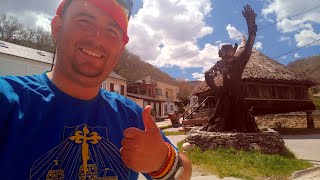 Camino de Santiago - Un paseo por Vega de Valcarce - León - Castilla y León - España - 29 abril 2019