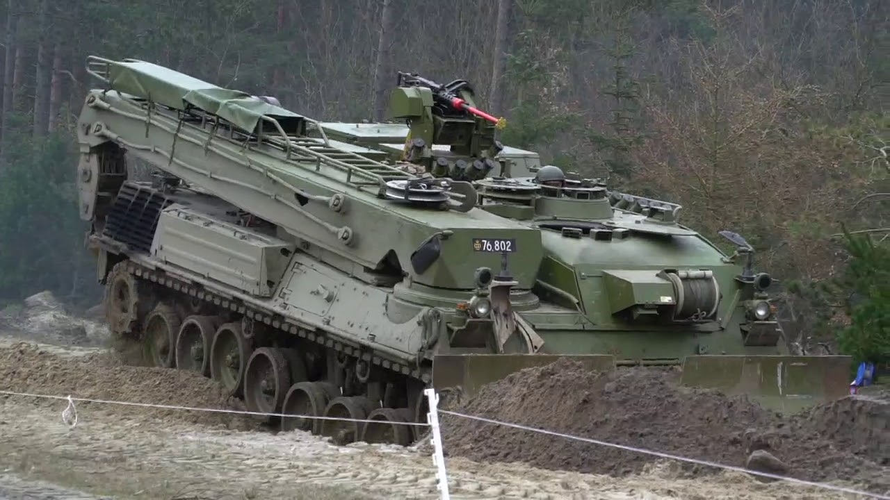 Wisent1 - Leopard Bergepanzer im Einsatz