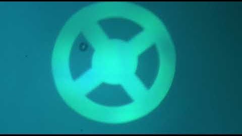 Optoelectronic Tweezer Trap: Visualization 1