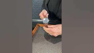 How to Store Your Automatic Watch featuring Patek Philippe Calatrava Pilot | SwissWatchExpo