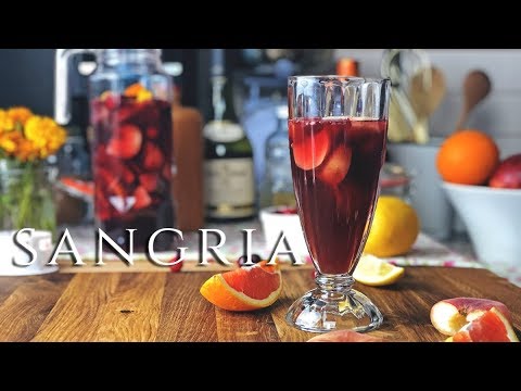 Video: Sangria S šampanjcem In Jagodami