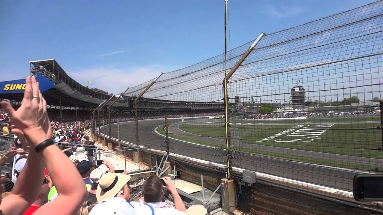 99th Indy 500 - Green flag